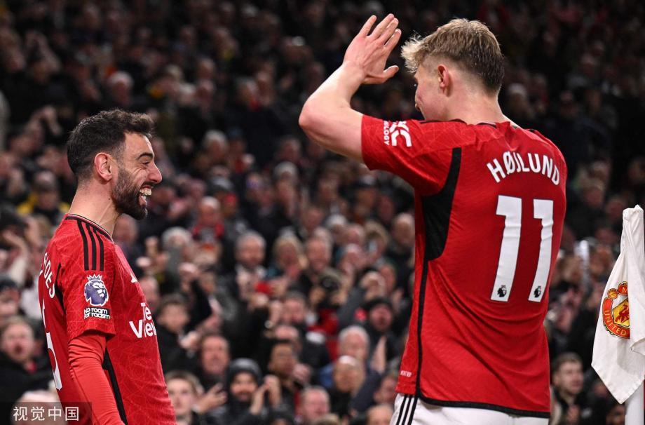 英超-B费双响马奎尔破门 曼联4-2逆转谢菲尔德联