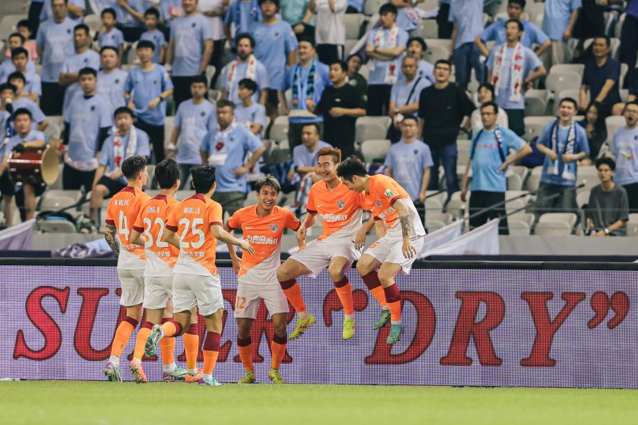 刘军帅破门牟鹏飞屡救险 青岛海牛客场赢球