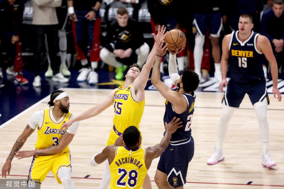 穆雷再绝杀詹姆斯空砍30+11 掘金4-1淘汰湖人