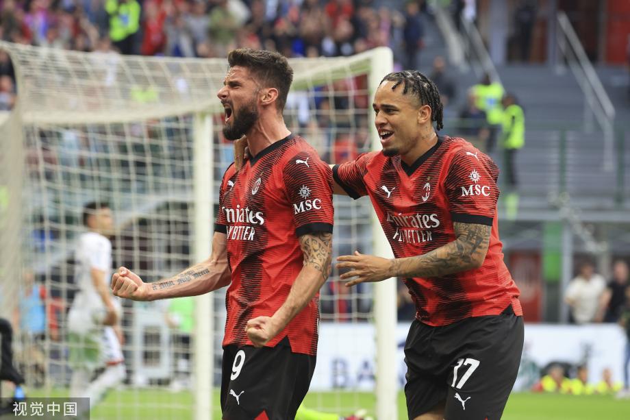 意甲-吉鲁破门佳夫乌龙 AC米兰3-3热那亚