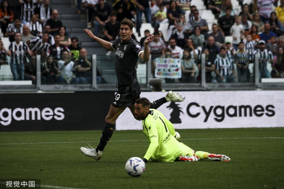 意甲-拉比奥特绝平 尤文图斯1-1萨勒尼塔纳