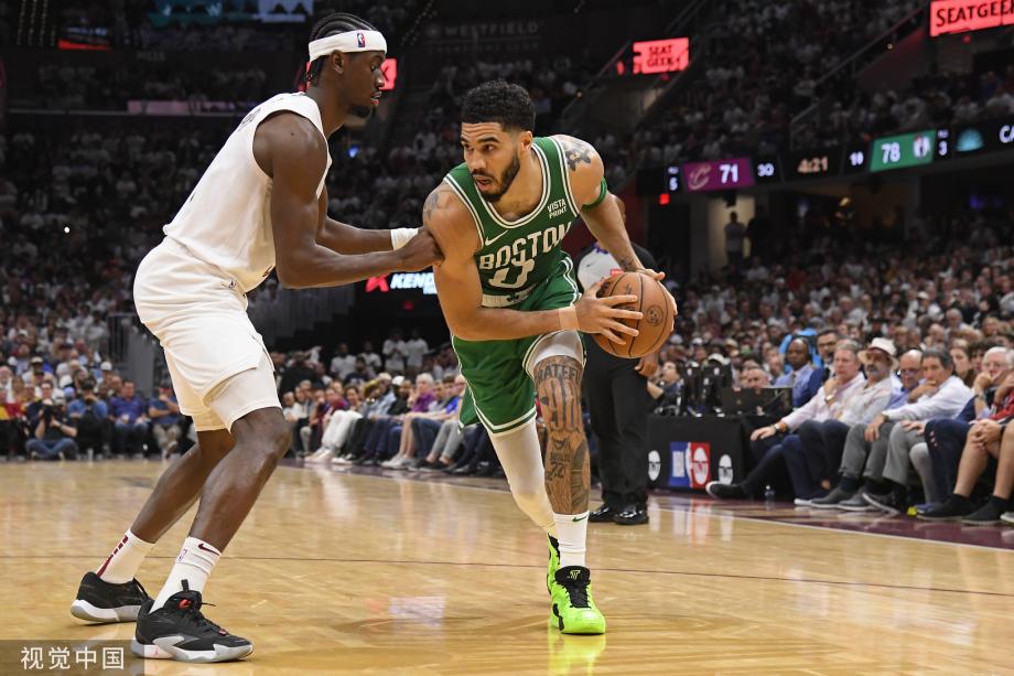 双探花合砍60分加兰30+7 骑士1-3凯尔特人