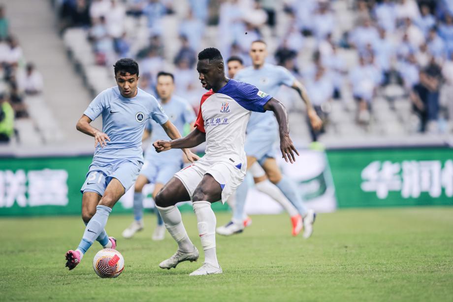 马莱莱制胜 上海申花1-0送深圳新鹏城9轮不胜