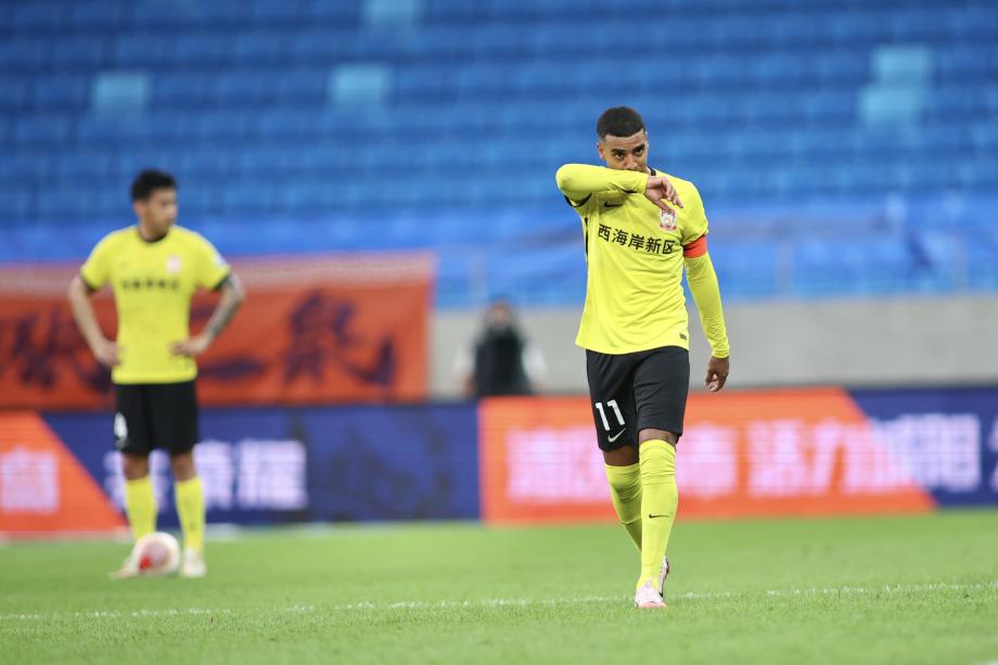 中超-阿兰破门难救主 青岛德比大战海牛3-1西海岸