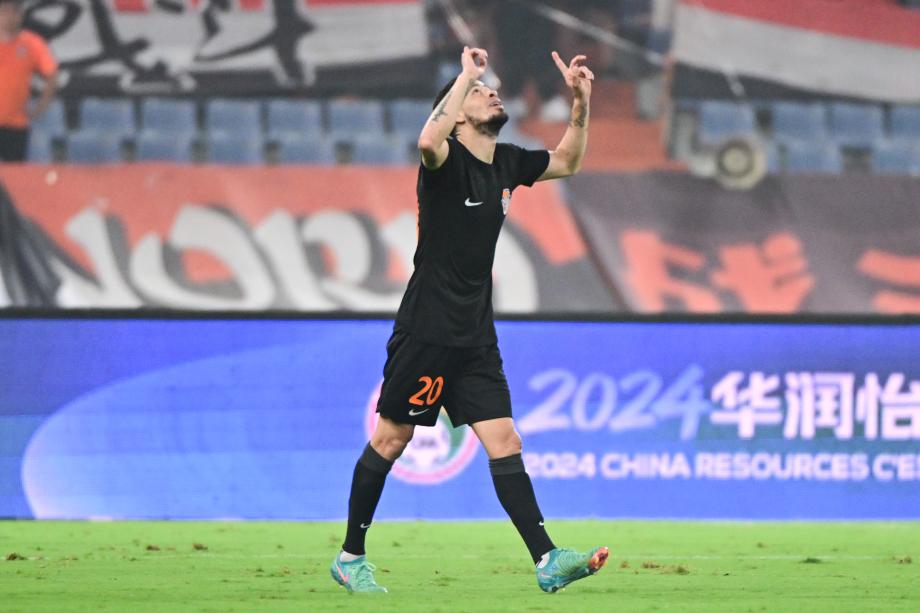 李源一破门后向球迷致歉 泰山主场1-1遭海牛逼平