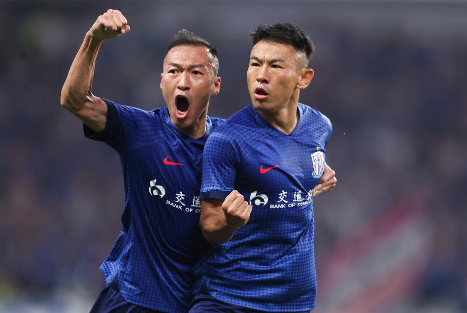 于汉超传射 申花3-1逆转十人海港赢下上海德比