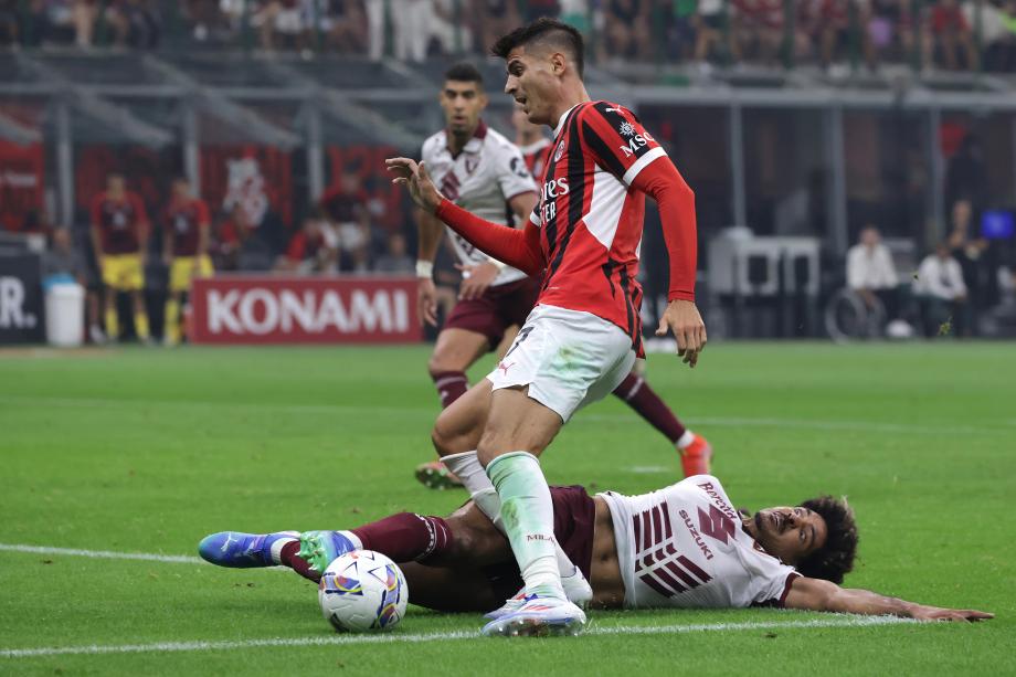 莫拉塔破门奥卡福绝平 AC米兰2-2绝平都灵