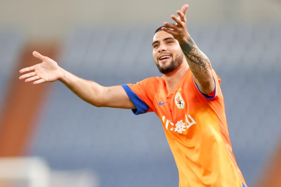 毕津浩头槌马塞尔破门 山东泰山3-1河南晋级