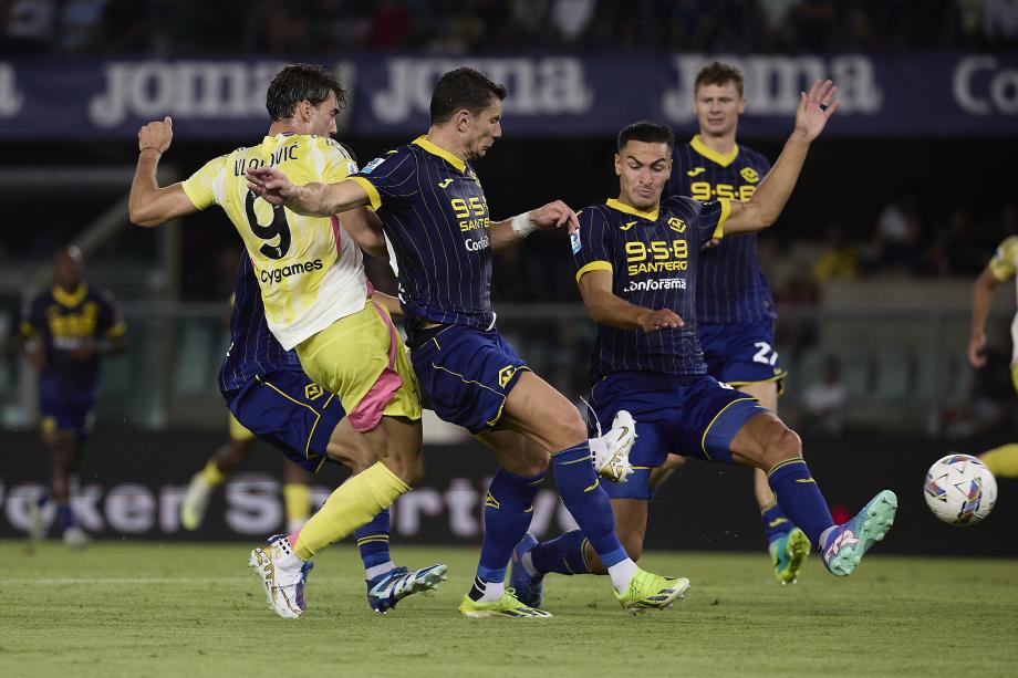 弗拉霍维奇双响 尤文3-0维罗纳迎联赛两连胜