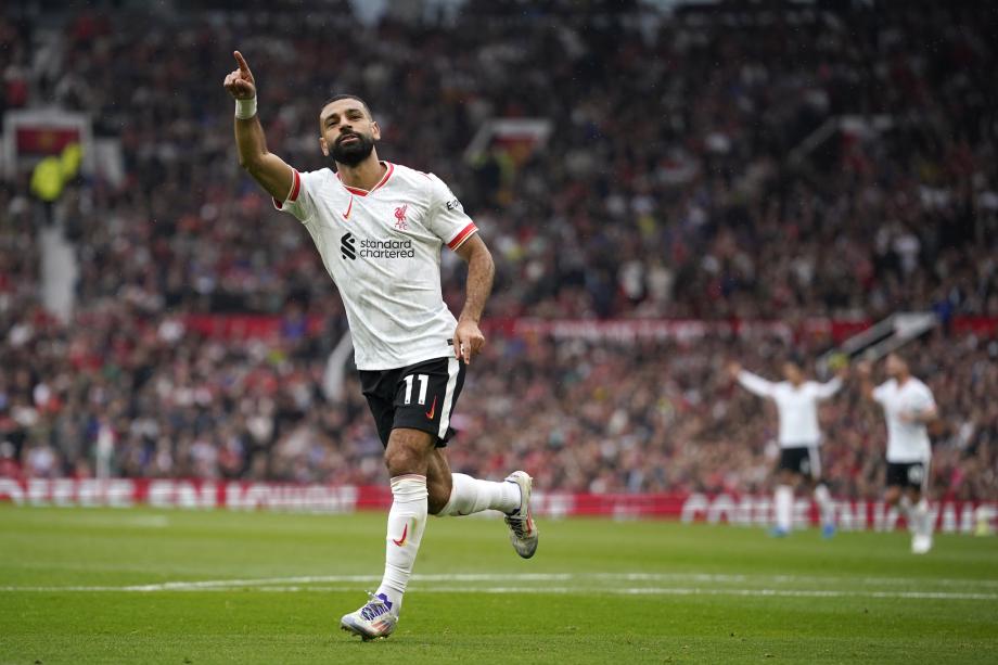 英超-迪亚斯双响萨拉赫传射 曼联0-3利物浦