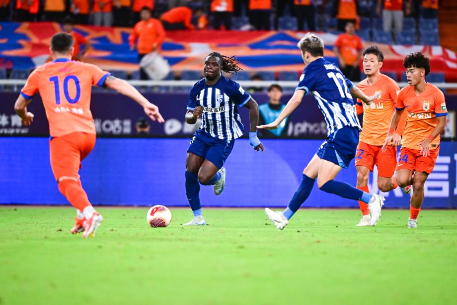 山东泰山0-0武汉三镇 近6轮仅1胜失争三可能