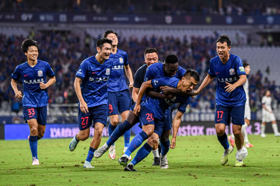 于汉超2分钟扳平+绝杀 申花2-1津门虎距榜首2分