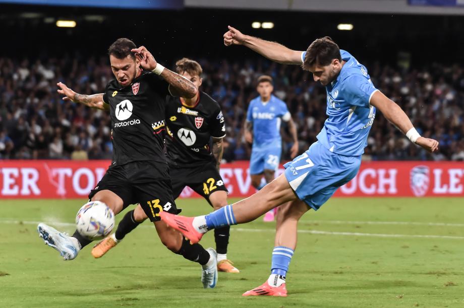 麦克托米奈助攻K77破门 那不勒斯2-0登顶意甲