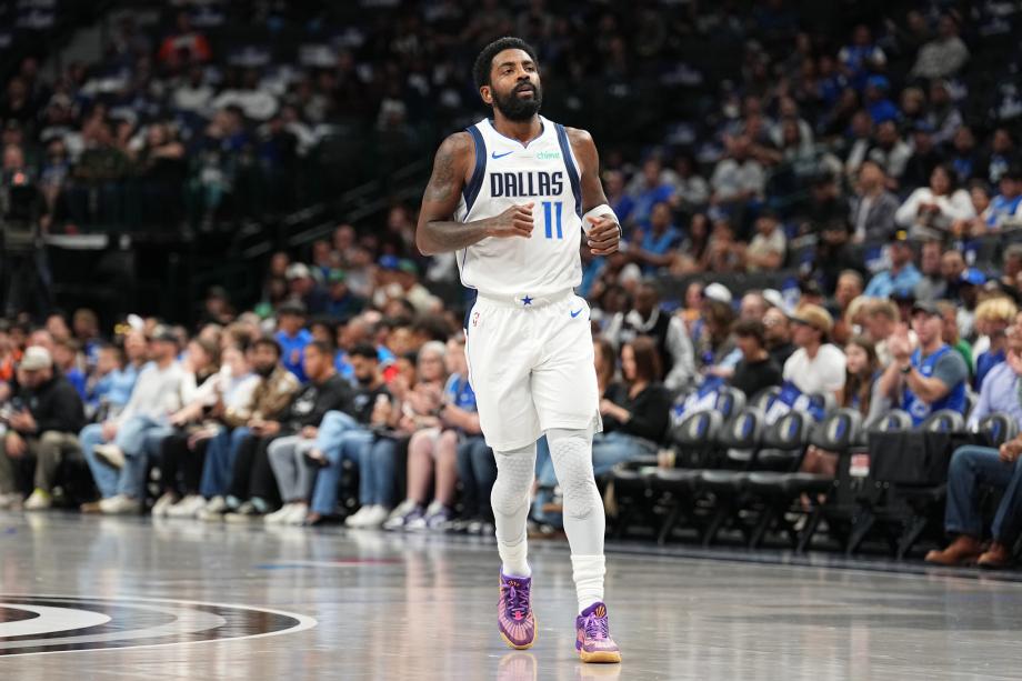 汤普森11+6欧文14分 独行侠大胜雄鹿终结三连败