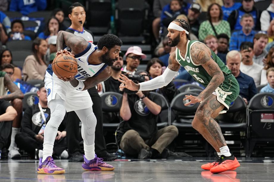 汤普森11+6欧文14分 独行侠大胜雄鹿终结三连败