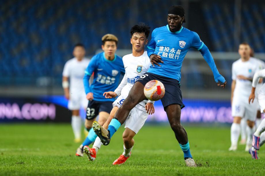 中超-沧州0-0闷平南通 沧州领先降级区6分