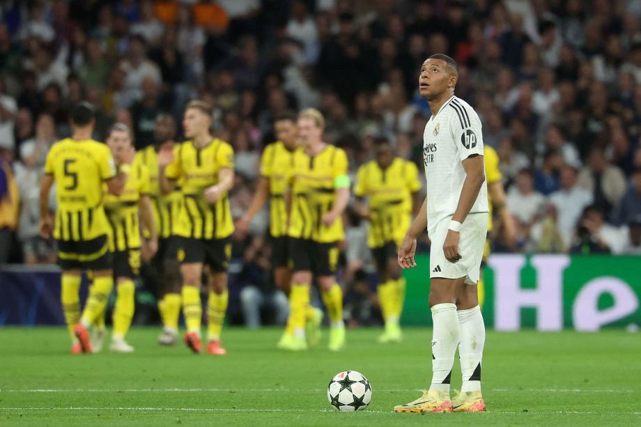 皇马让5-2逆转多特 维尼修斯戴帽巴斯克斯建功