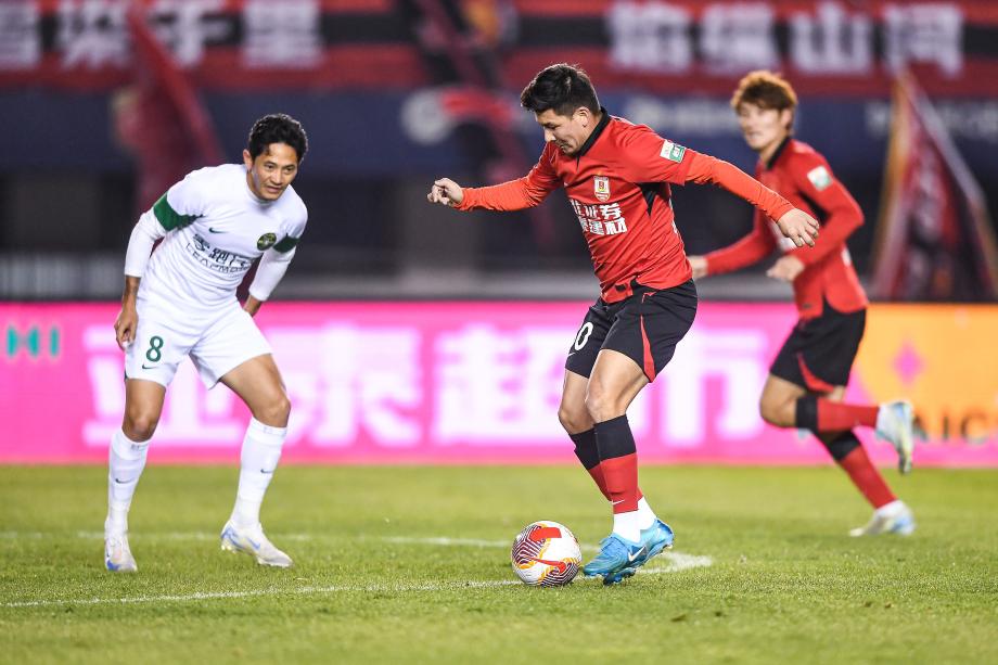 长春亚泰2-2遭浙江连扳两球追平 联赛第9浙江第7