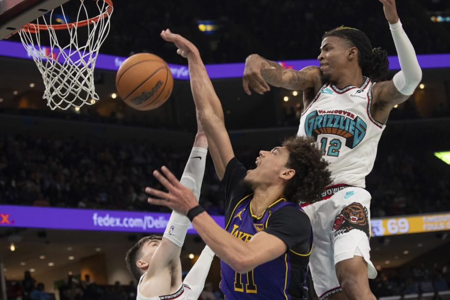 詹姆斯39分浓眉伤停 莫兰特20+5湖人不敌灰熊