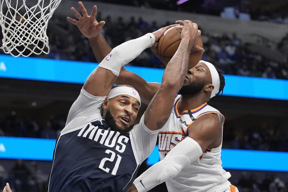 杜兰特26分欧文29+7 太阳险胜独行侠取7连胜