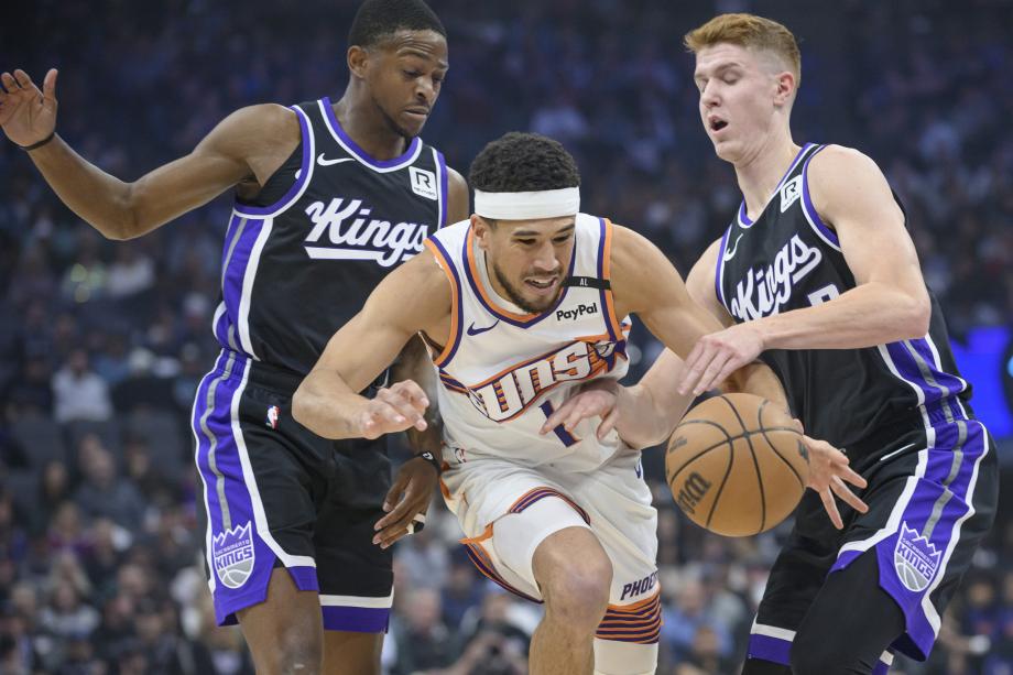 福克斯29+10布克18分 杜兰特比尔缺阵太阳不敌国王