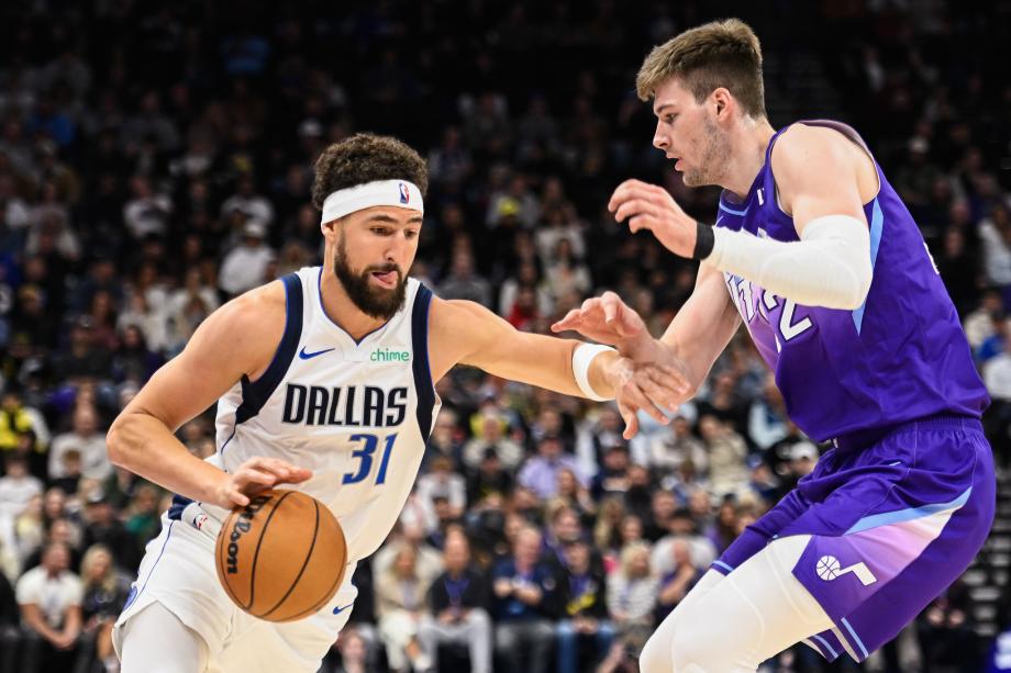 东契奇37+7+9科林斯准绝杀 爵士险胜独行侠