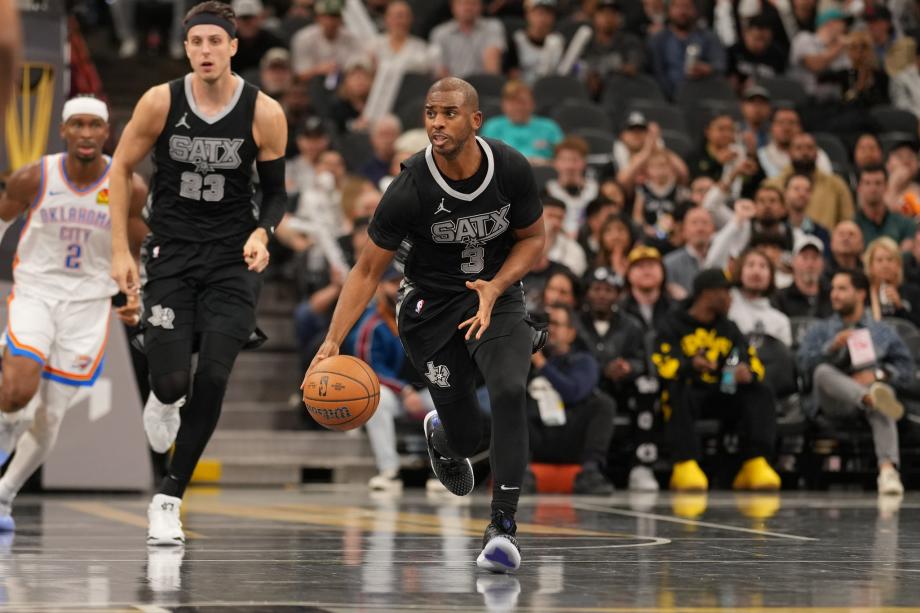 凯尔登22+5亚历山大32+7 马刺击败雷霆