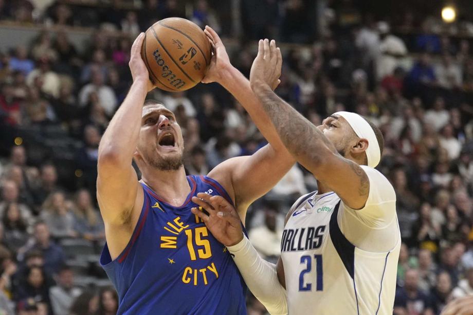 欧文19分约基奇复出 独行侠力擒掘金取四连胜