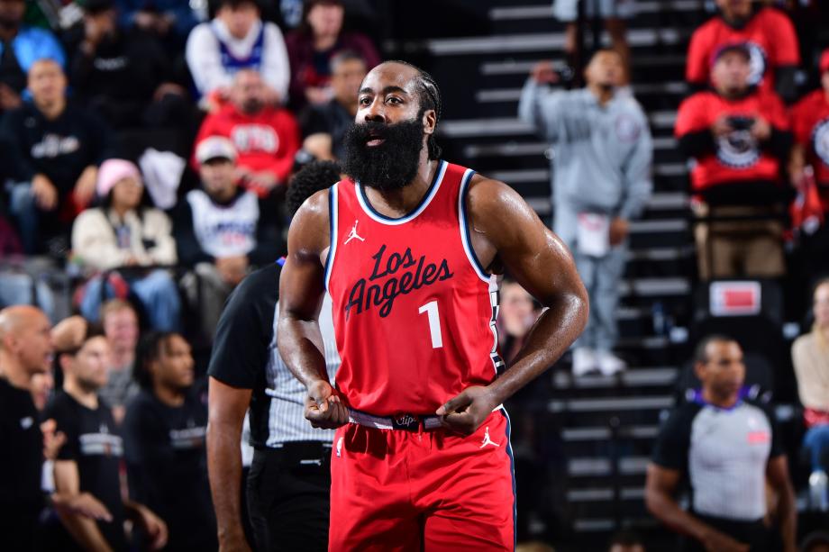 哈登22分6篮板9助攻 快船力擒国王取得4连胜