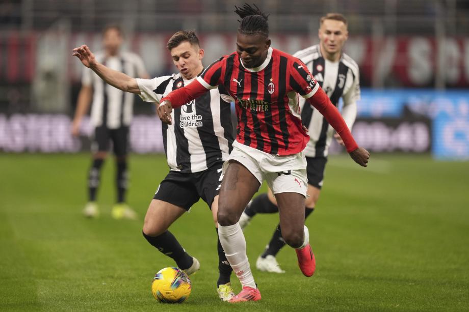 两队全场无进球良机 AC米兰0-0战平尤文