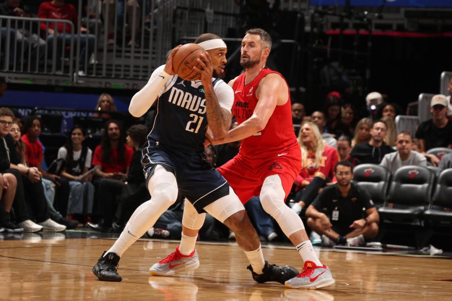 巴特勒33+9欧文空砍27分 热火加时胜独行侠