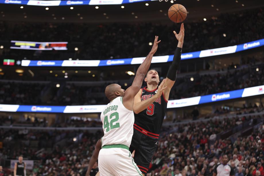 NBA杯-塔图姆35+14拉文29分 凯尔特人力克公牛