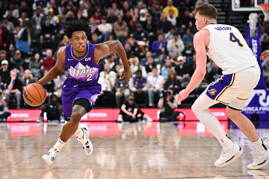 詹姆斯27+14浓眉33+11 湖人险胜爵士回西部第5