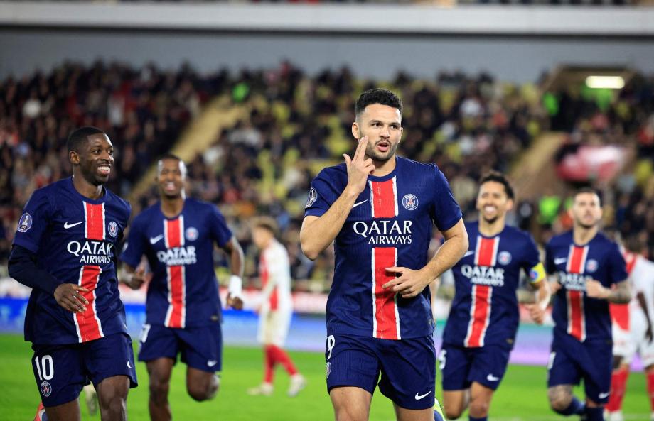 法甲-多纳鲁马遭鞋钉踹脸伤退 巴黎4-2摩纳哥