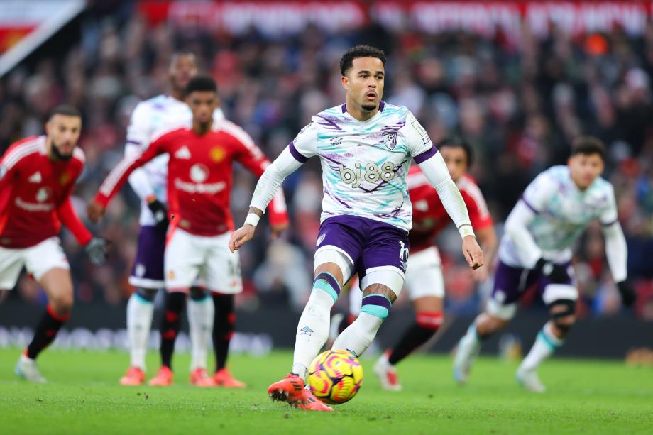 3分钟连丢2球 曼联0-3不敌伯恩茅斯近4轮3负