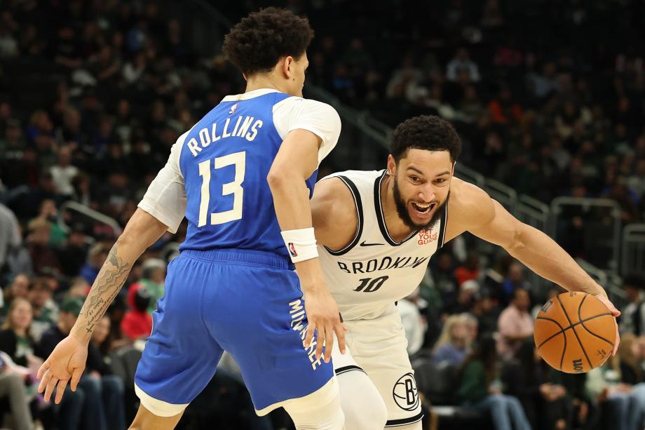 字母哥利拉德缺阵 约翰逊领衔3人20+篮网擒雄鹿