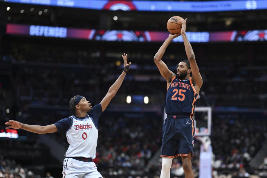 唐斯32+13哈特三双 尼克斯轻取奇才8连胜