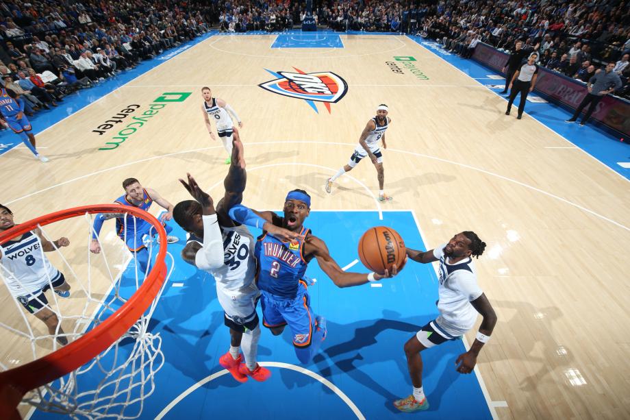 亚历山大40分爱德华兹20+7 雷霆胜森林狼12连胜