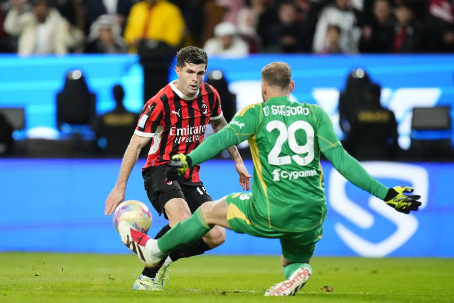 意超杯-AC米兰2-1逆转尤文晋级决赛 将与国米争冠