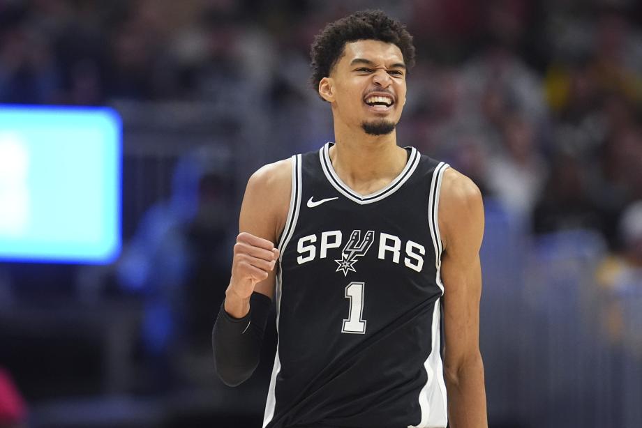 文班亚马35+18约基奇41+18+9 马刺险胜掘金