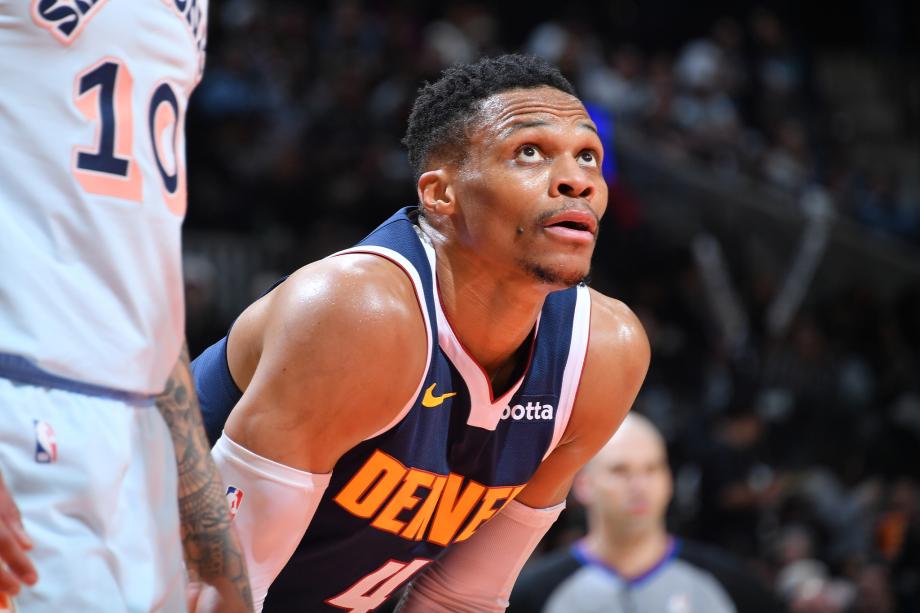 约基奇46+9+10文班20+23 掘金背靠背擒马刺