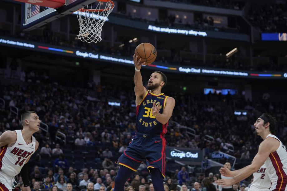 阿德巴约19+9库里31+7 热火客场轻取勇士