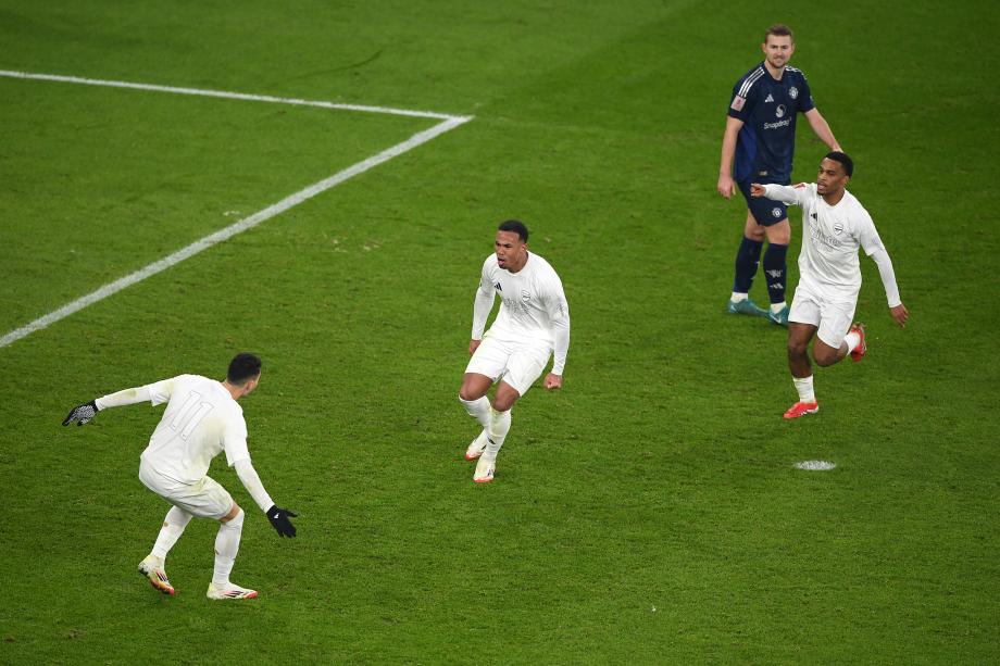 B费破门加布里埃尔进球 足总杯曼联淘汰阿森纳