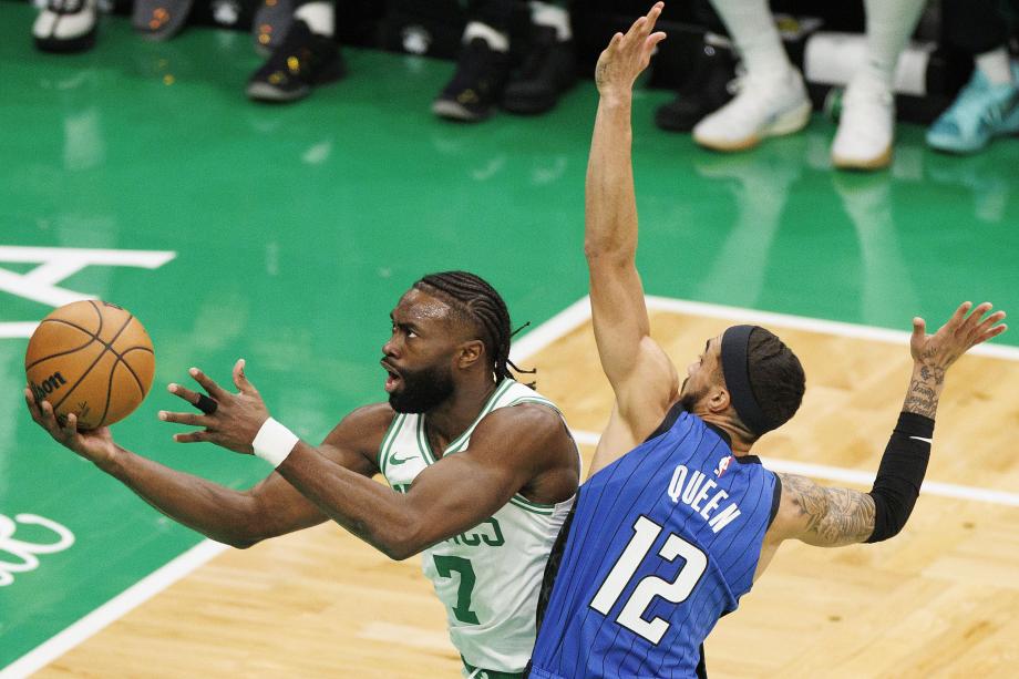 塔图姆30＋6 凯尔特人主场大胜魔术