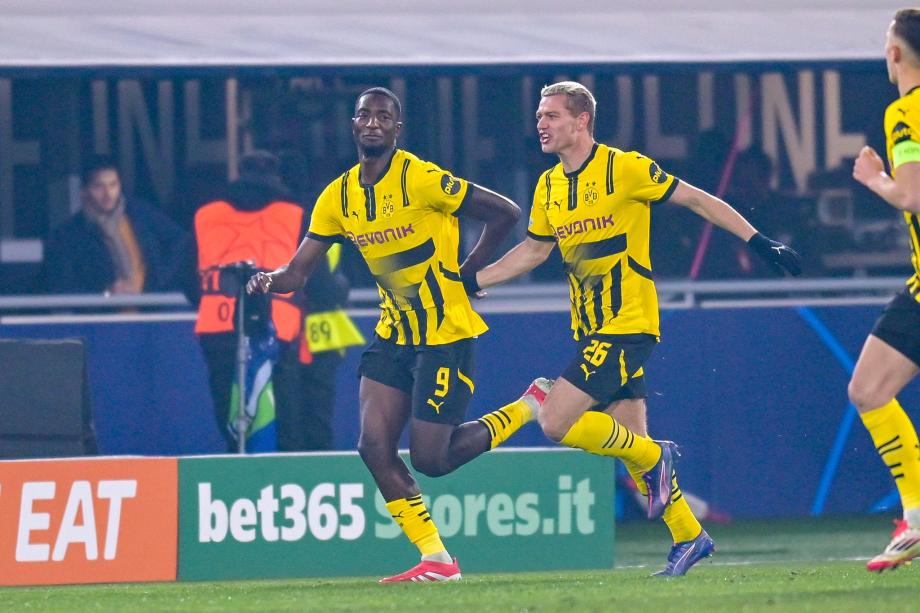 欧冠-多特1-2博洛尼亚 2分钟2球逆转取欧冠首胜