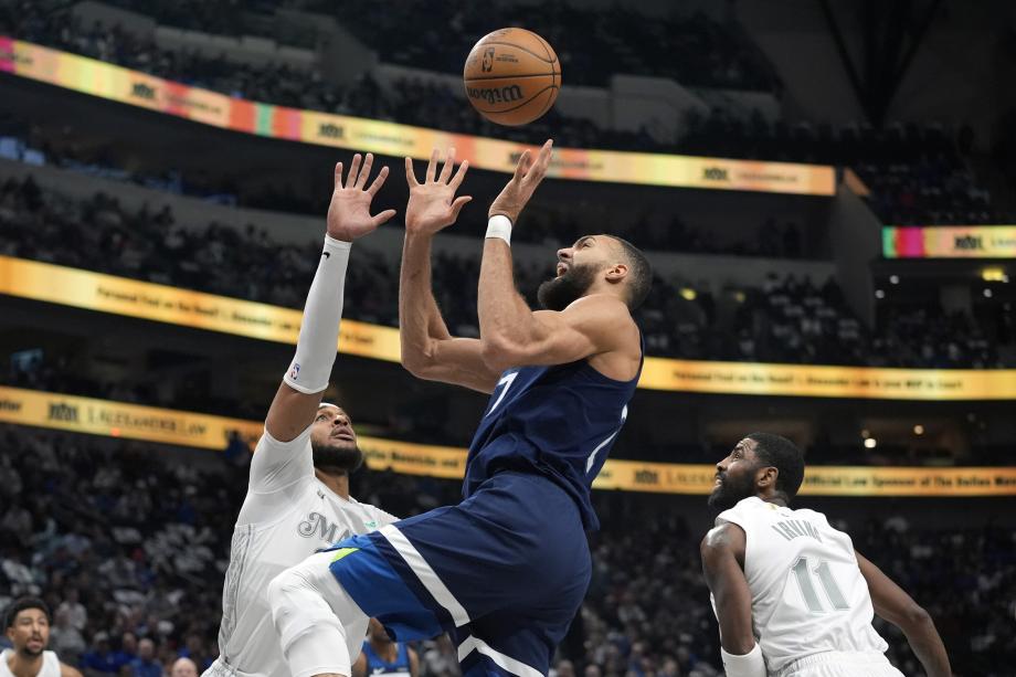 独行侠114-115惜败森林狼 欧文空砍36+9