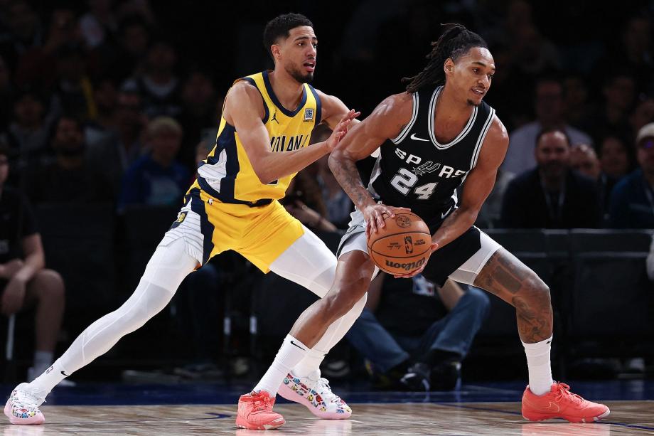 文班亚马30+11马图林24+3 马刺大胜步行者