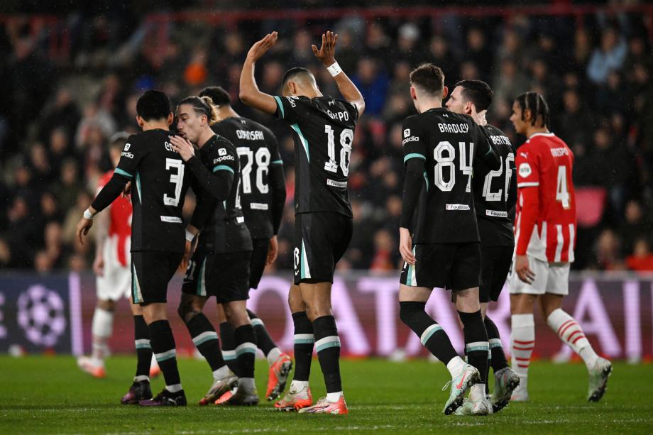 欧冠-加克波破门 10人利物浦2-3仍以头名晋级