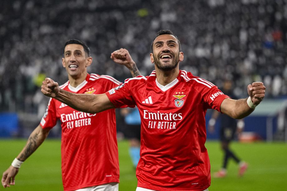 欧冠-尤文0-2本菲卡双双晋级 帕夫利季斯2场4球