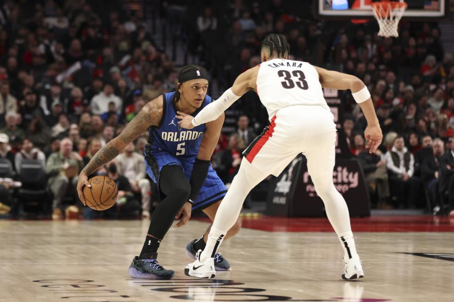 小瓦格纳24分班凯罗21分 开拓者轻取魔术